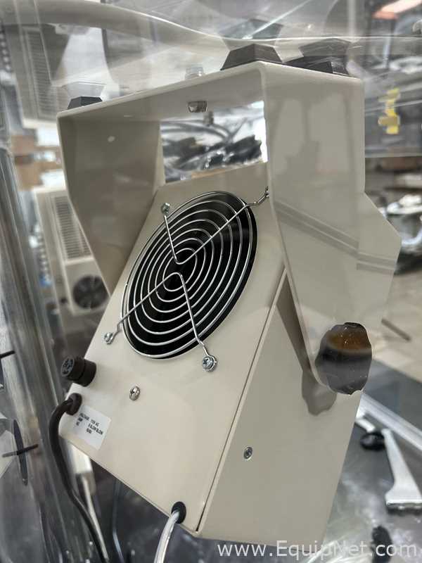 Porta-Luvas Coy Laboratory Products Rigid Chamber