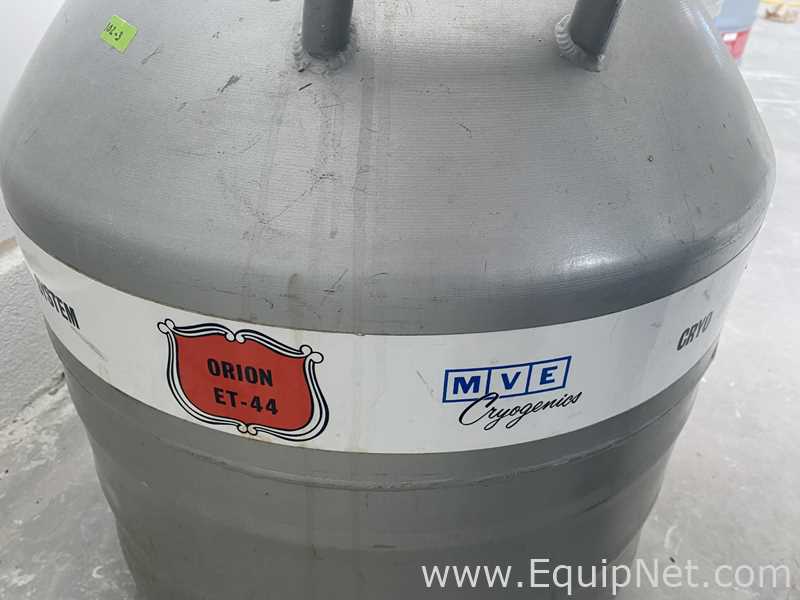 MVE Orion ET-44 LIQUID NITROGEN DEWAR