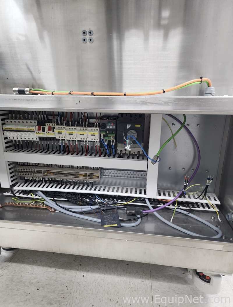 One Sky Softgel SMC 527SQ In working conditions and One Sky Softgel SMC 527SQ for Spare Parts