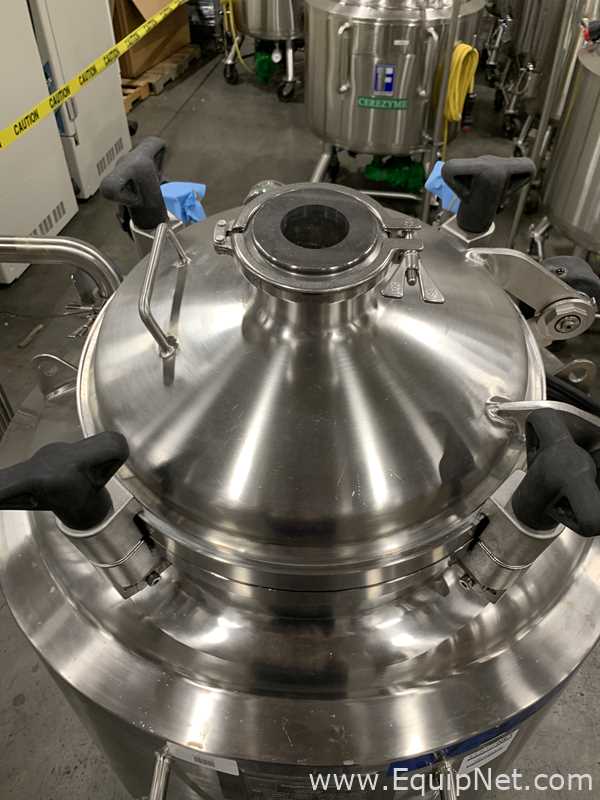 Stainless Technologies - ABEC 300 Liter Insulated Mobile Mixing Tank - V-3420