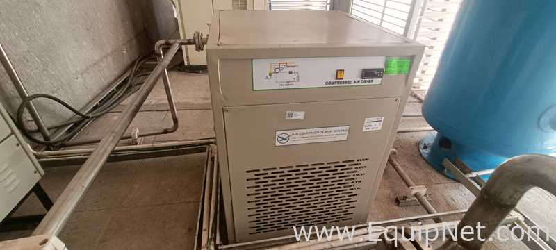 Gardner Denver EnviroAire VS22-10A Air Compressor with Air Dryer