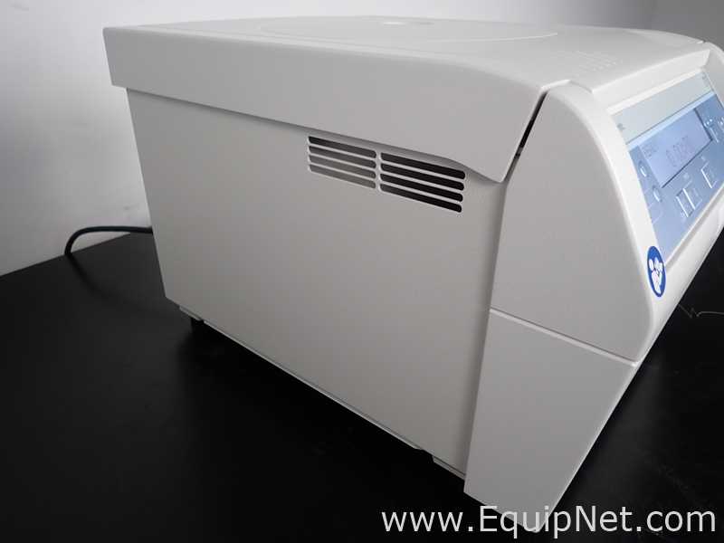 Centrífuga para Laboratórios Thermo Fisher Scientific Sorvall ST8