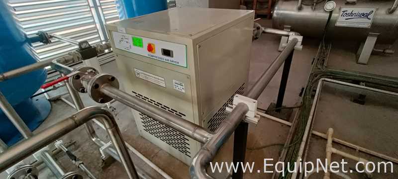 Ingersoll Rand ML37ie-A10 Air Compressor With Air Equipments And Spare Dryer And Receiver Tank