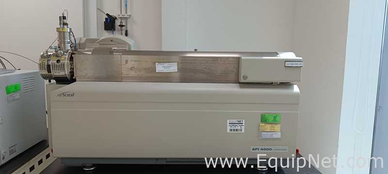 AB Sciex API 4000 LC-MS|MS Mass Spectrometer With Peak Nitrogen Generator And Vacuum Pump