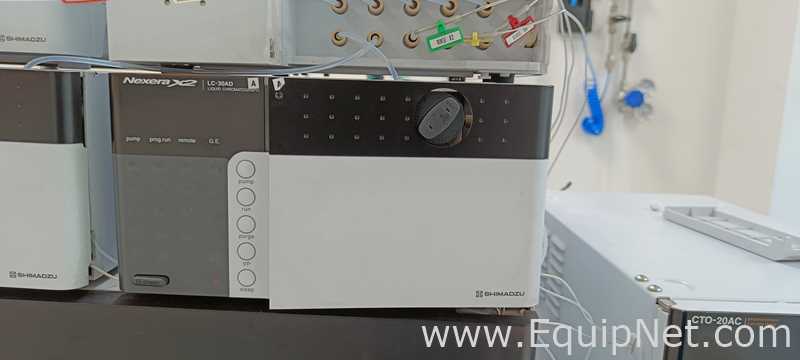 Shimadzu HPLC With SIL-30ACMP Nexera X2 Autosampler Column Oven -  Degasser And Liquid Chromatograph