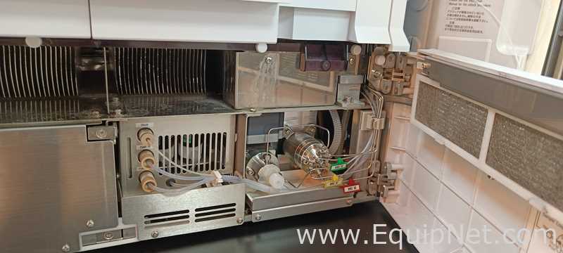 HPLC Shimadzu SIL-30ACMP