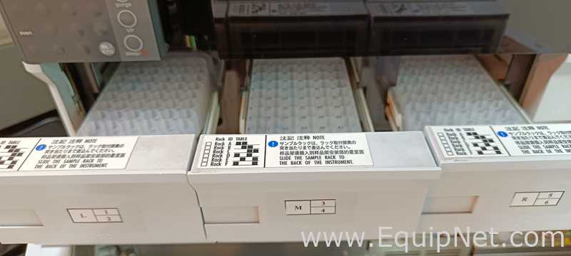 HPLC Shimadzu SIL-30ACMP