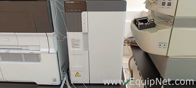 HPLC Shimadzu SIL-30ACMP