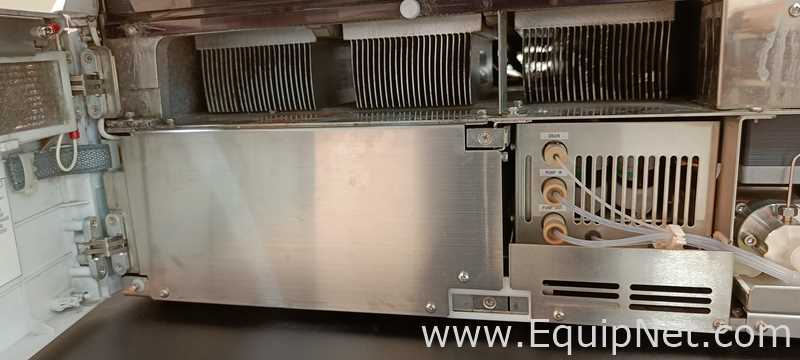 HPLC Shimadzu SIL-30ACMP