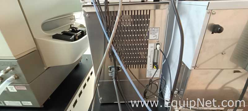 HPLC Shimadzu SIL-30ACMP