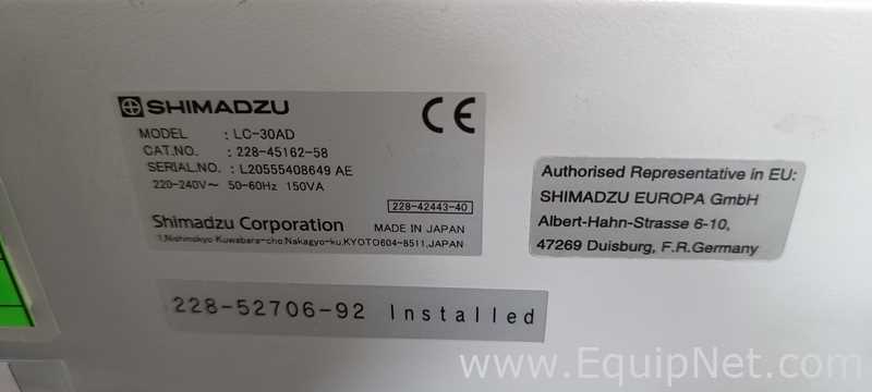 HPLC Shimadzu SIL-30ACMP