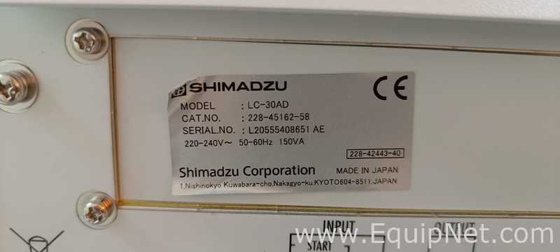 HPLC Shimadzu SIL-30ACMP