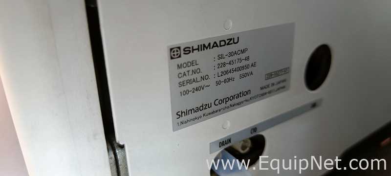HPLC Shimadzu SIL-30ACMP