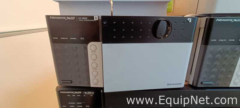HPLC Shimadzu SIL-30ACMP