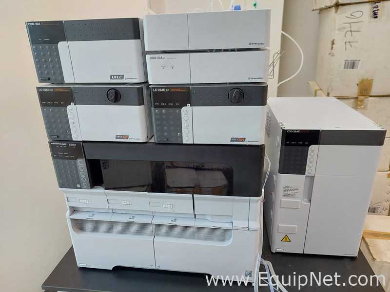 HPLC Shimadzu SIL-30ACMP