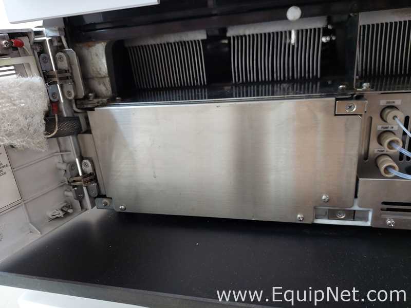 HPLC Shimadzu SIL-30ACMP