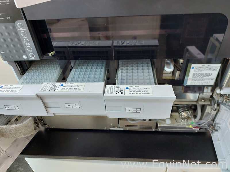 HPLC Shimadzu SIL-30ACMP