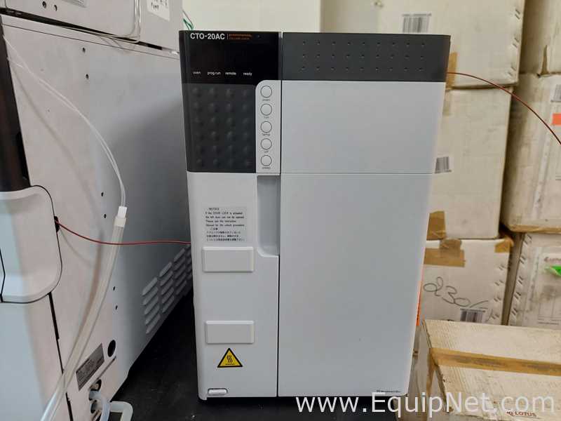HPLC Shimadzu SIL-30ACMP