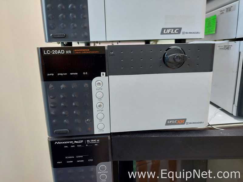 HPLC Shimadzu SIL-30ACMP