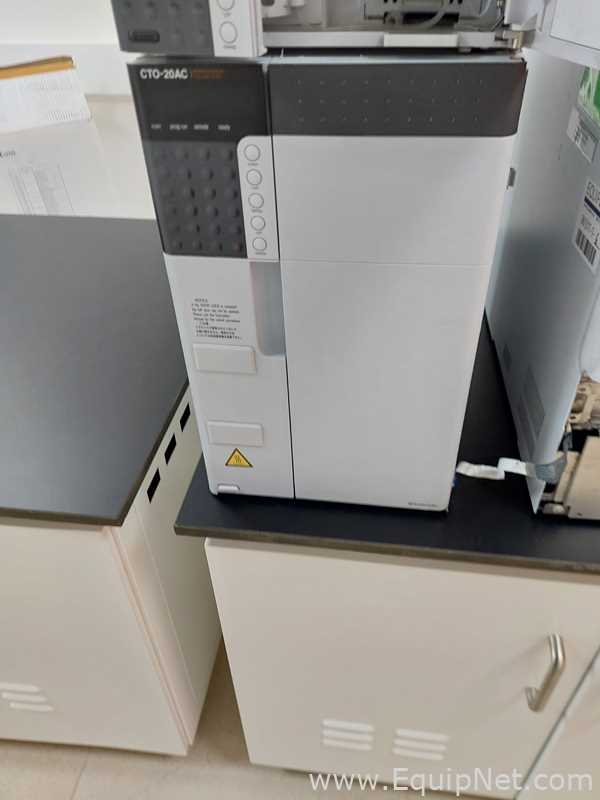 HPLC Shimadzu SIL-30ACMP