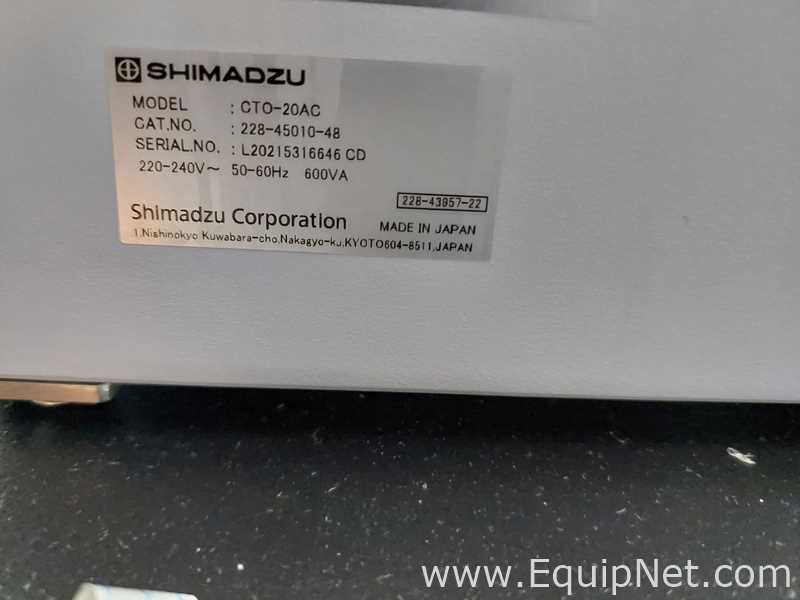 HPLC Shimadzu SIL-30ACMP