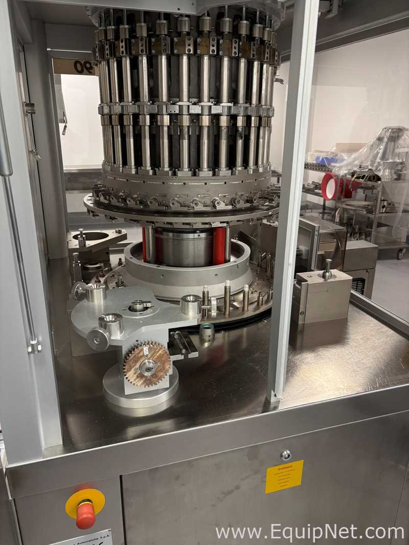 Máquina Encapsuladora y Llenadora de Cápsulas IMA Matic 90
