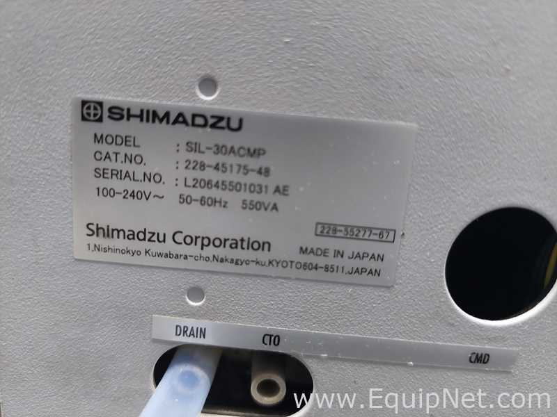 HPLC Shimadzu SIL-30ACMP
