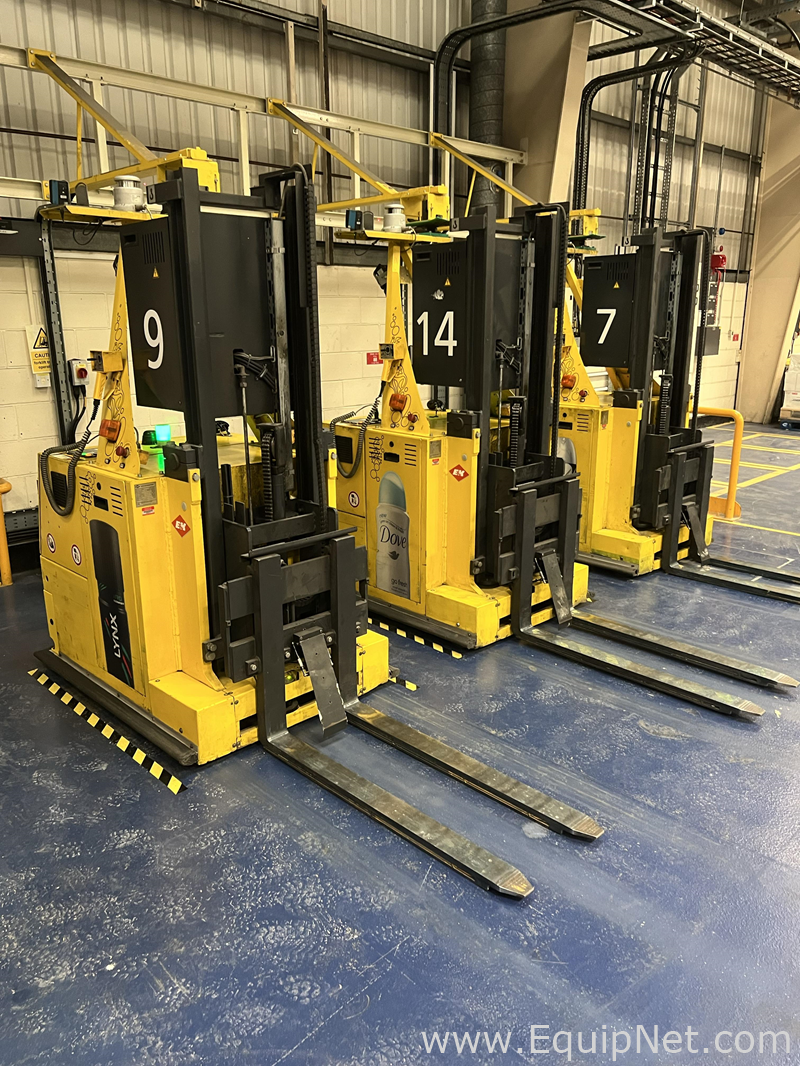Fleet of 15 Automated Guided Vehicles