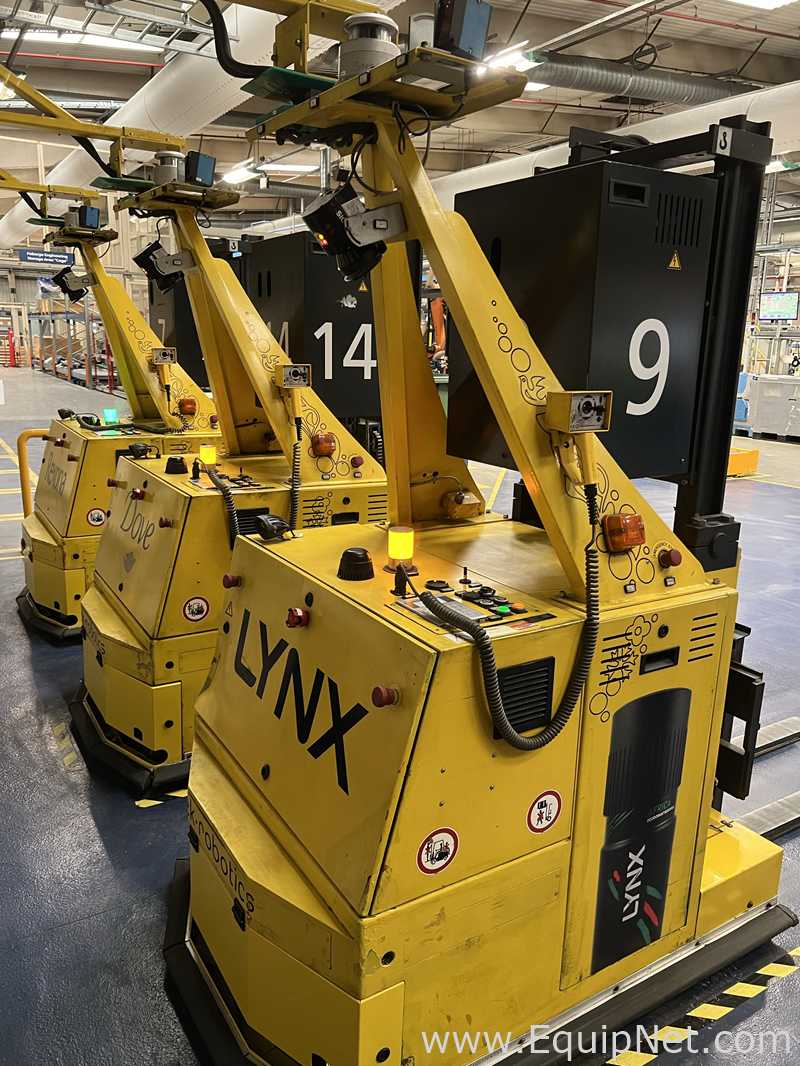 Fleet of 15 Automated Guided Vehicles