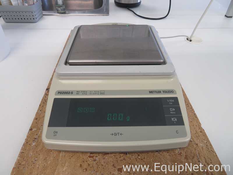Mettler Toledo PG2002-S Analytical Balance with Power Supply