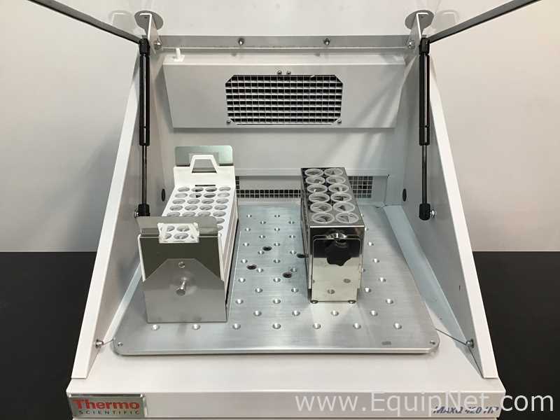 Thermo Scientific MaxQ 420 HP Incubator Shaker