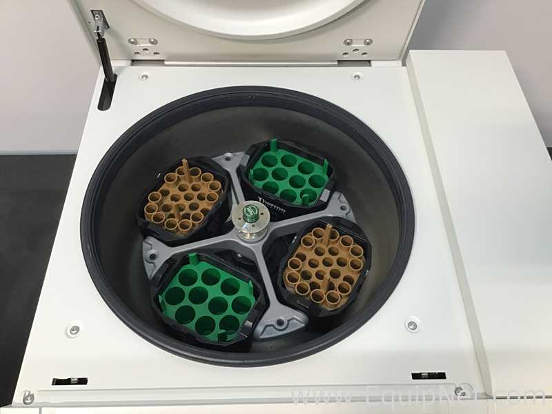 Centrífuga para Laboratórios Thermo Fisher Scientific Heraeus Multifuge X3R