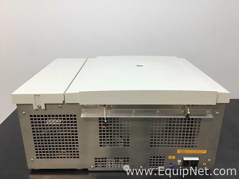 Centrífuga para Laboratórios Thermo Fisher Scientific Heraeus Multifuge X3R