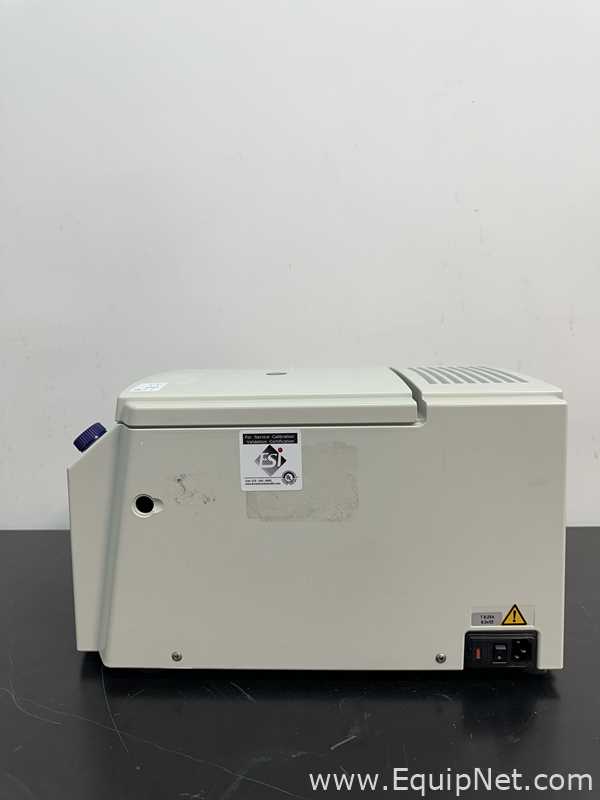 Eppendorf 5415 R Laboratory Centrifuge