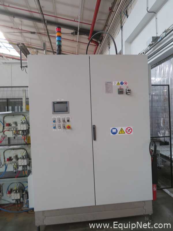 Robopac Genesis Futura HS High-Speed Automatic Stretch Wrapper With Wrapping Machine- Packing Area