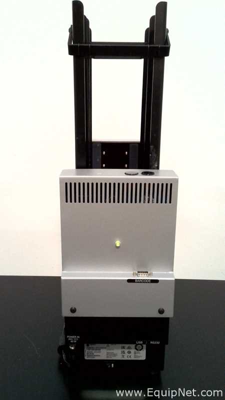 BioTek Instruments Epoch 2 Microplate Reader with 405 TS Washer and BioStack 3 Stacker