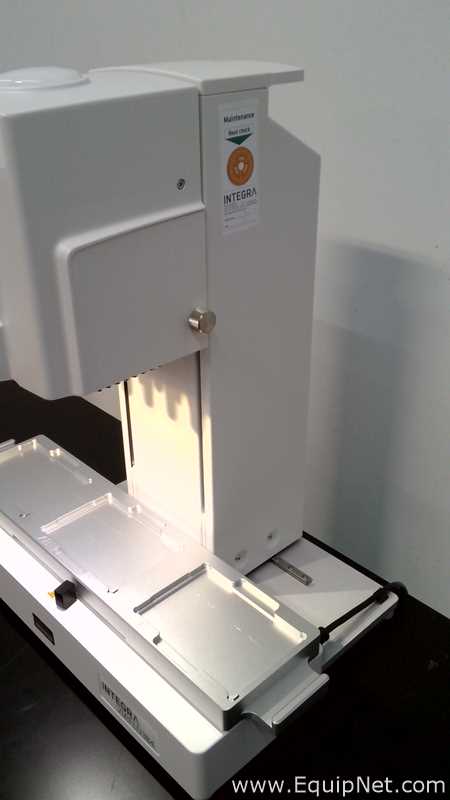 Integra VIAFLO 384 Electronic Multichannel Pipette