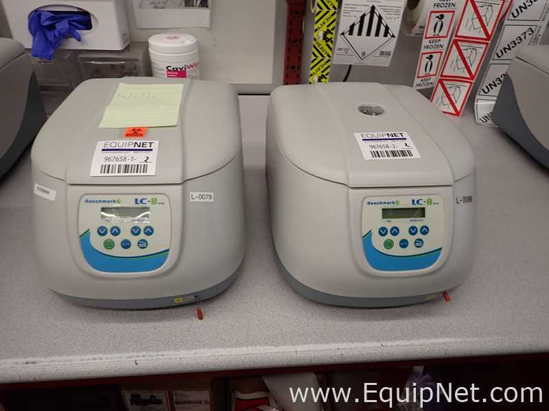 Centrífuga para Laboratórios Benchmark Scientific LC-8