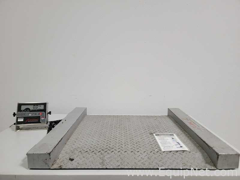 Cardinal Detecto RW-500 Scale with Cardinal Detecto 204 Digital Weight Indicator