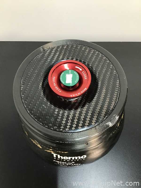 Centrífuga para Laboratórios Thermo Fisher Scientific Megafuge ST Plus Series
