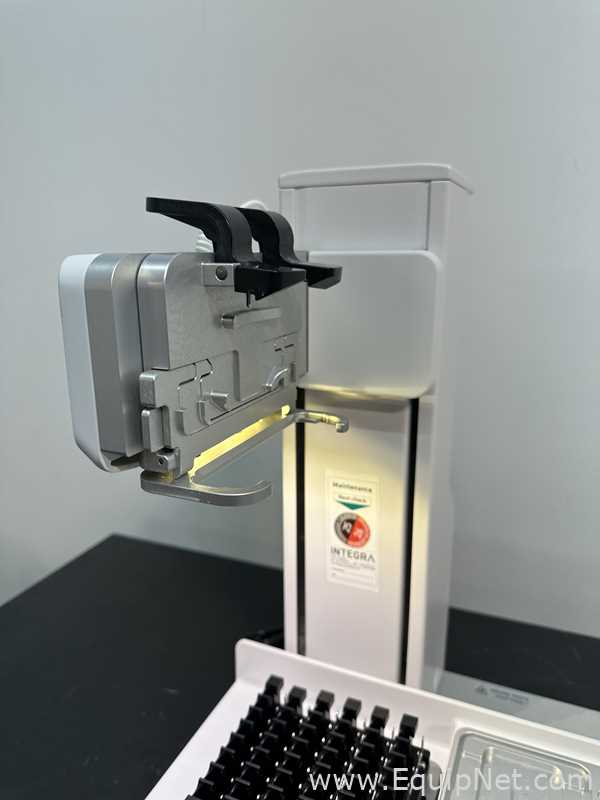 Integra Biosciences AG Assist Plus Pipetting Robot