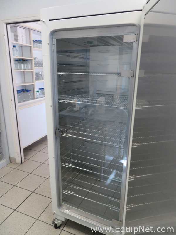 Incubadora MMM Medcenter LSIS-B2V/IC 404