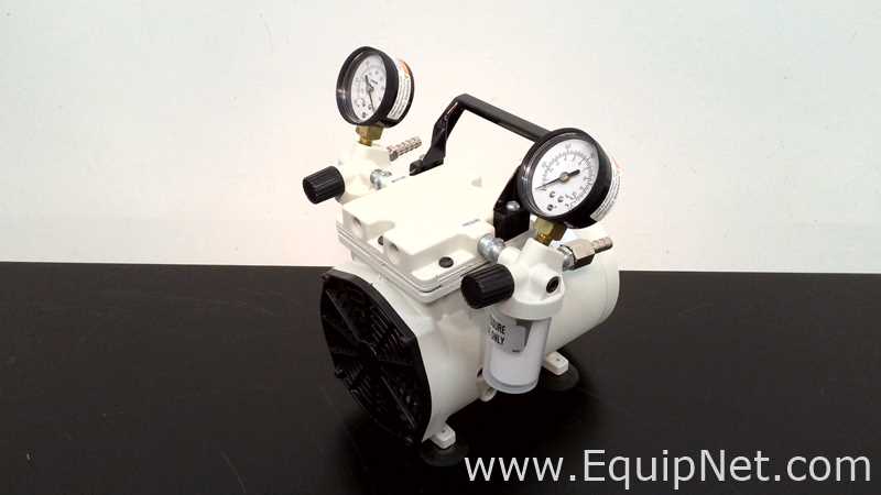 Welch 2522B-01 Vacuum Pump