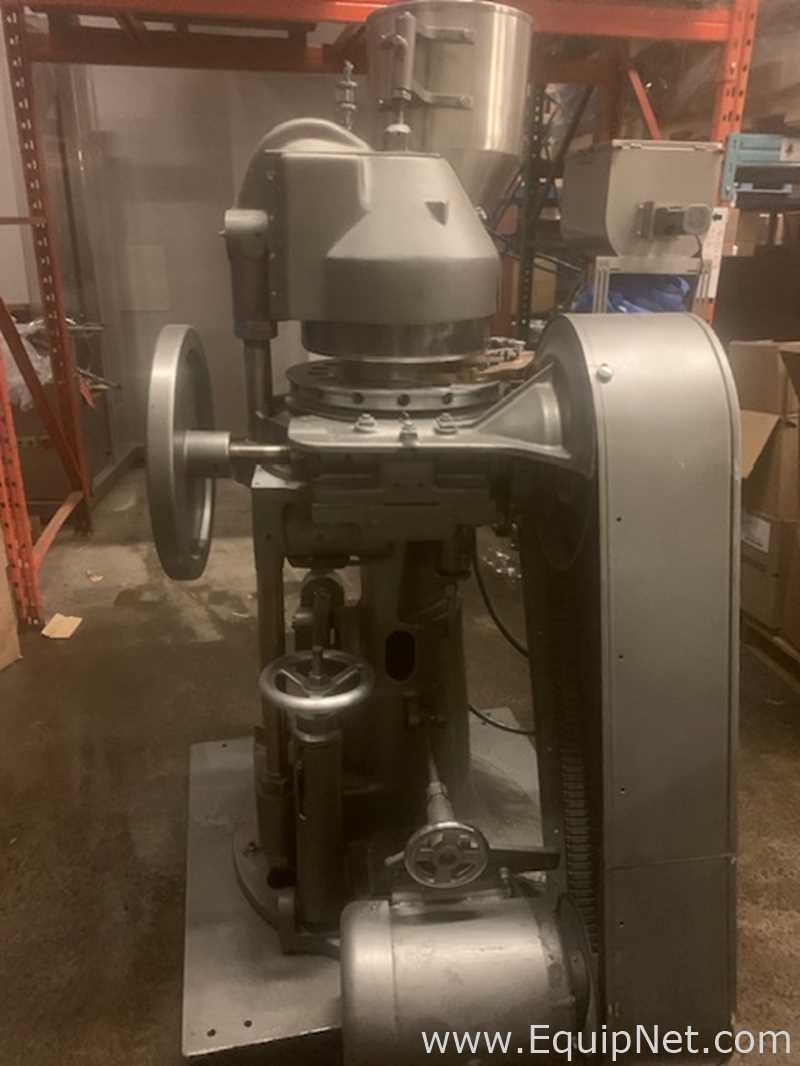 Compressora de Comprimidos Stokes Penwalt 900-513-16