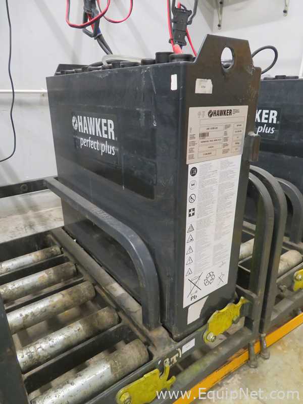 Equipamento de Distribuição de Energia Hawker GmbH 24V3PZB225