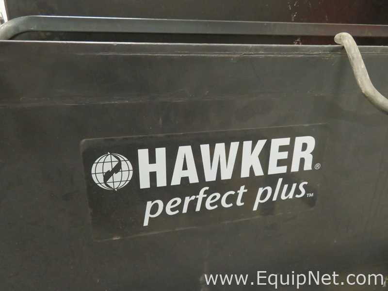 Distribución Eléctrica Hawker GmbH 24V4PZS620
