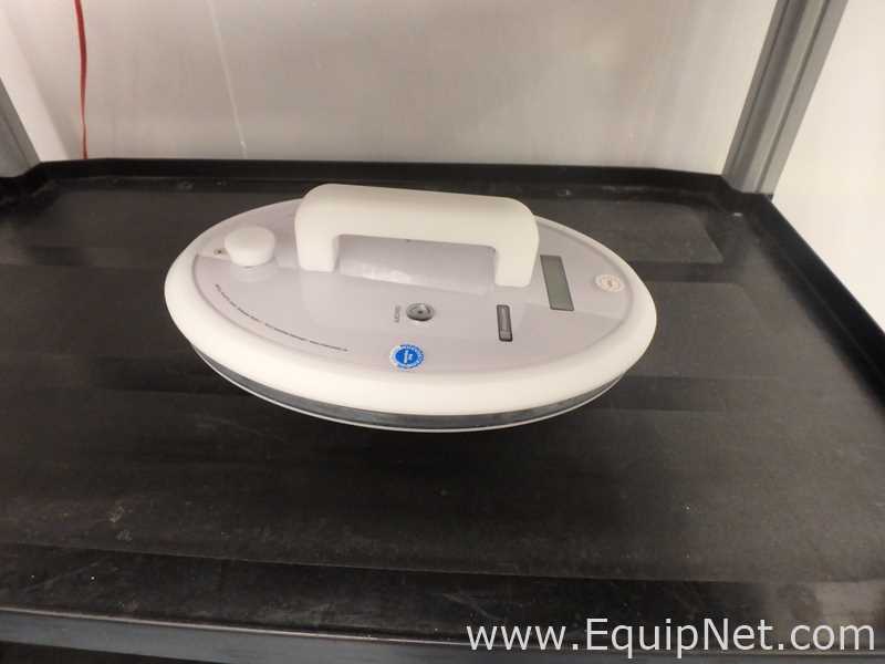 Optima - Metall and Plastic Pharmaceutical Isolator - Glovebox