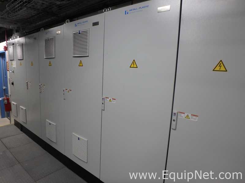 Optima - Metall and Plastic Pharmaceutical Isolator - Glovebox