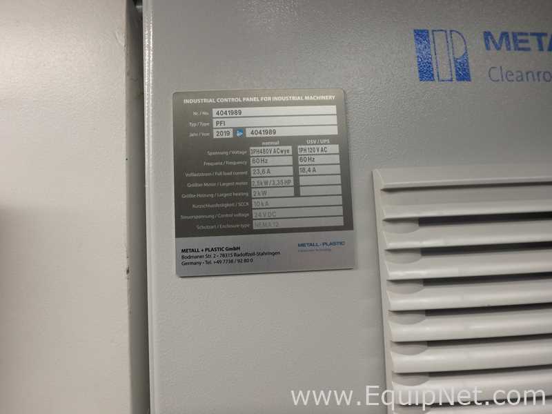 Optima - Metall and Plastic Pharmaceutical Isolator - Glovebox