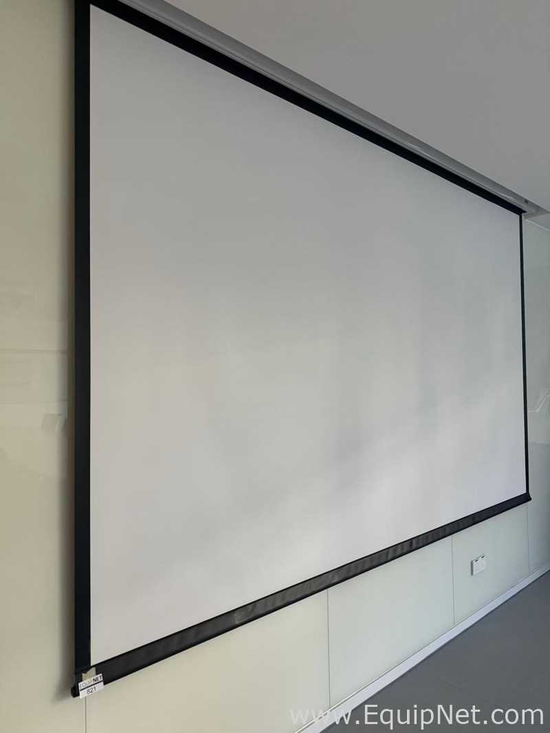 Equipamento de Vídeo NEC NP-PA703UL+
